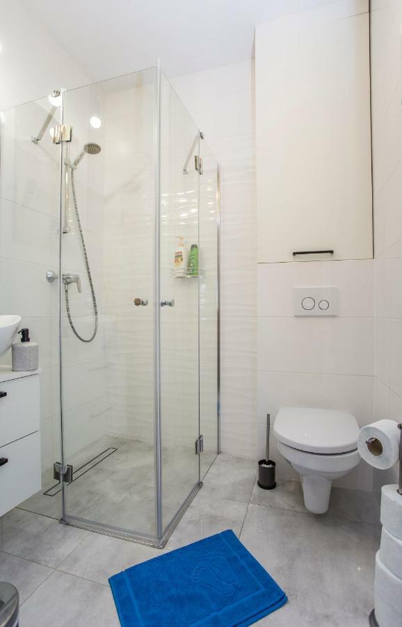 Cr Apartament Przy Rynku Sienkiewicza 6 ビャウィストク エクステリア 写真